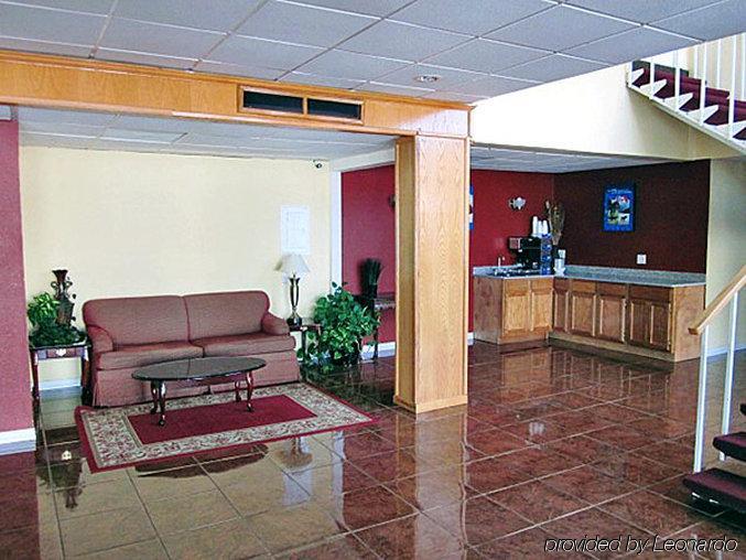 Delux Inn Wichita Falls Interior photo