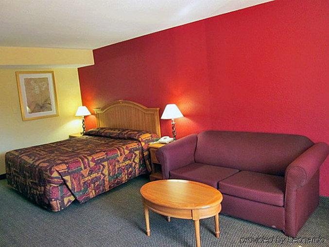 Delux Inn Wichita Falls Room photo